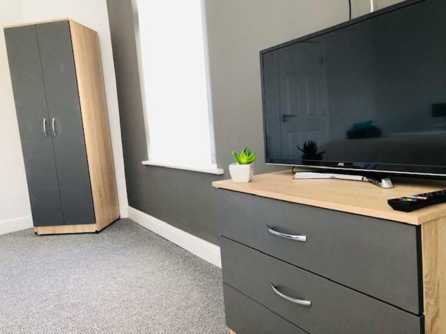 Hotel Townhouse @ 51 Balfour St, Stoke Esterno foto